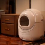 Automatic Self-Cleaning Cat Litter Box - Enclosed Odor Control